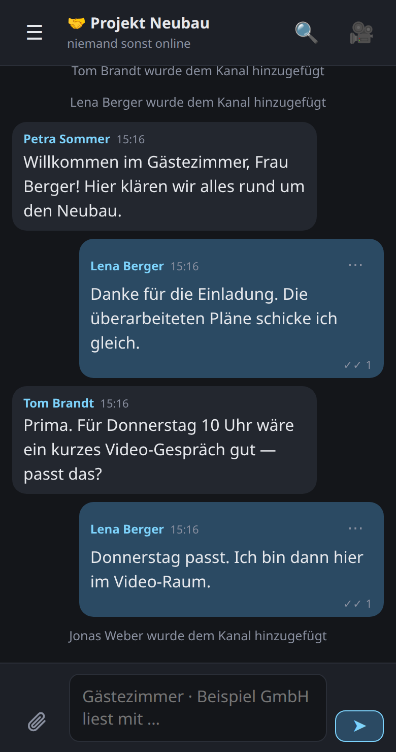 Ein Gästezimmer auf dem Handy: Kopfzeile mit Namen, Nachrichten, unten das Eingabefeld